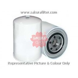 C5816 масляный фильтр Sakura
